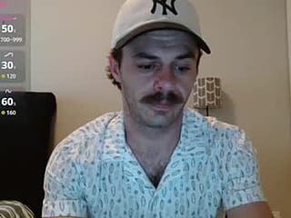 traviswylde19 live webcam thumbnail