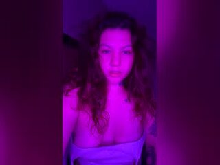 trippinovertori live webcam thumbnail