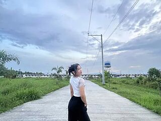 TsCyra_foxxx live webcam thumbnail