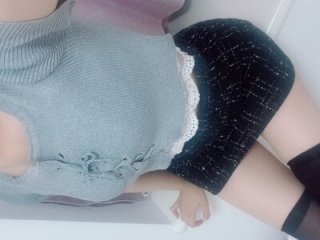 Tsumugi-chan live webcam thumbnail
