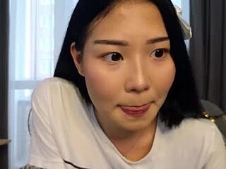 tsukuyami_mi live webcam thumbnail