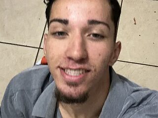 tteucria live webcam thumbnail