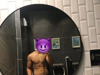 TurkishHotBoyy live webcam thumbnail
