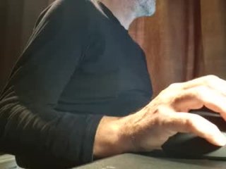 tubsy6868 live webcam thumbnail
