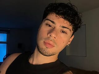 Twinfire_zeus live webcam thumbnail