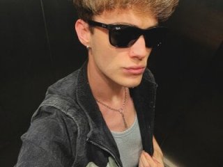 twinkyjd_ live webcam thumbnail