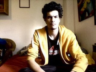 twitshe live webcam thumbnail