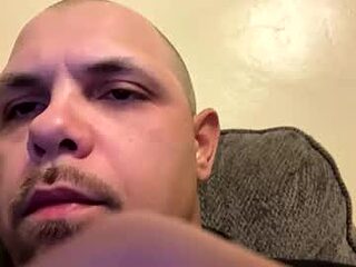 two_hands45 live webcam thumbnail