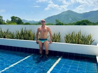 twoboyssex live webcam thumbnail