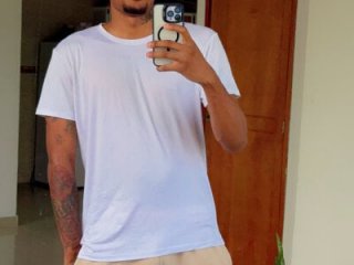 TysonWalkers live webcam thumbnail