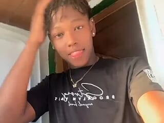 Tyson_Masoon live webcam thumbnail