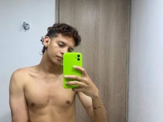 tylernova live webcam thumbnail
