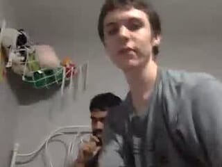 tylersworlddd live webcam thumbnail