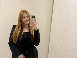 uhlala__ live webcam thumbnail