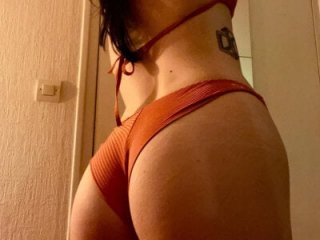 Ultra_Violette34 live webcam thumbnail