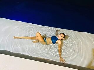 Unafairy live webcam thumbnail
