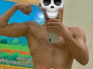 Unique-Man live webcam thumbnail