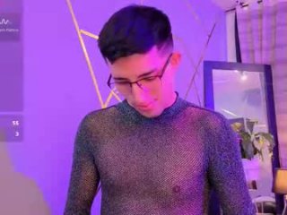 un_sluttyy live webcam thumbnail