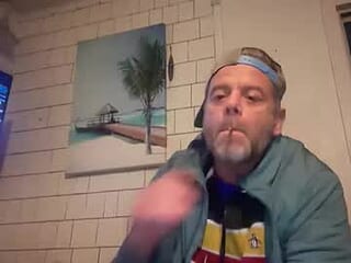 upinsmoke2k26 live webcam thumbnail
