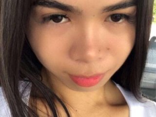 UrHotSexyShine live webcam thumbnail