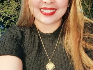 UrSweetClassyPinay live webcam thumbnail