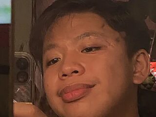 urasianrey live webcam thumbnail