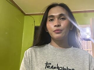 urcutie_ellexxx live webcam thumbnail