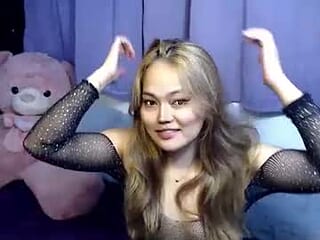 urdreamnamixx live webcam thumbnail
