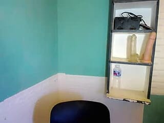 urgoddessawoman_xvx live webcam thumbnail