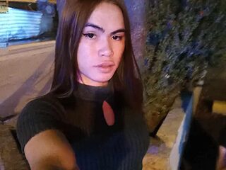 urhotty_megss live webcam thumbnail
