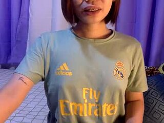 urlvelvypinoy live webcam thumbnail