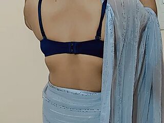 urvashi_rai live webcam thumbnail