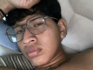 USUARIO-23 live webcam thumbnail