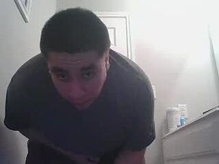 user8672 live webcam thumbnail