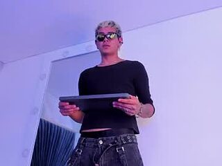 user_error1 live webcam thumbnail