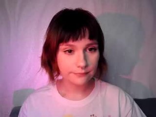uwujudyosas live webcam thumbnail
