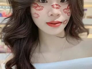 Uyen-nhu live webcam thumbnail