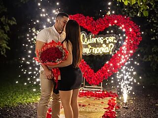 Valentinacouple live webcam thumbnail