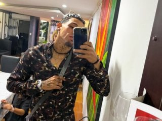 Valentino-elTuyo live webcam thumbnail