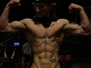 Valentino_Xander live webcam thumbnail