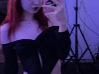 ValeriaFlame_ live webcam thumbnail