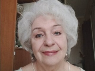 ValeriaKroww live webcam thumbnail