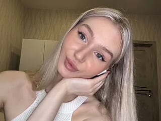 ValerieTupy live webcam thumbnail