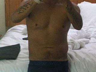 ValuedConcept687 live webcam thumbnail