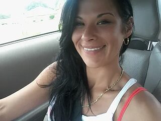Vanessa_Valentine live webcam thumbnail