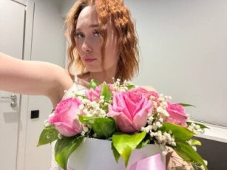 Vanessa_foxiii live webcam thumbnail