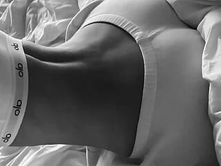 valentina9966 live webcam thumbnail