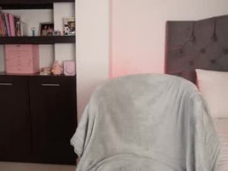 valerie07 live webcam thumbnail