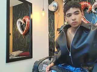 valerihot_1 live webcam thumbnail