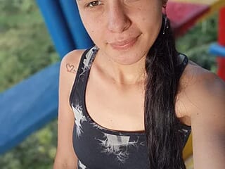 valery85 live webcam thumbnail